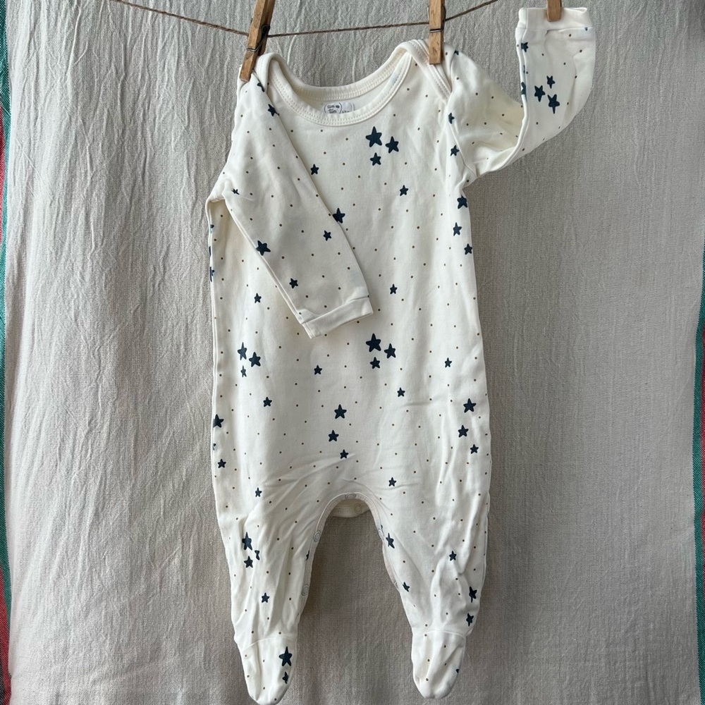 Tun Tun Baby Star Footie 6-9m *faded*